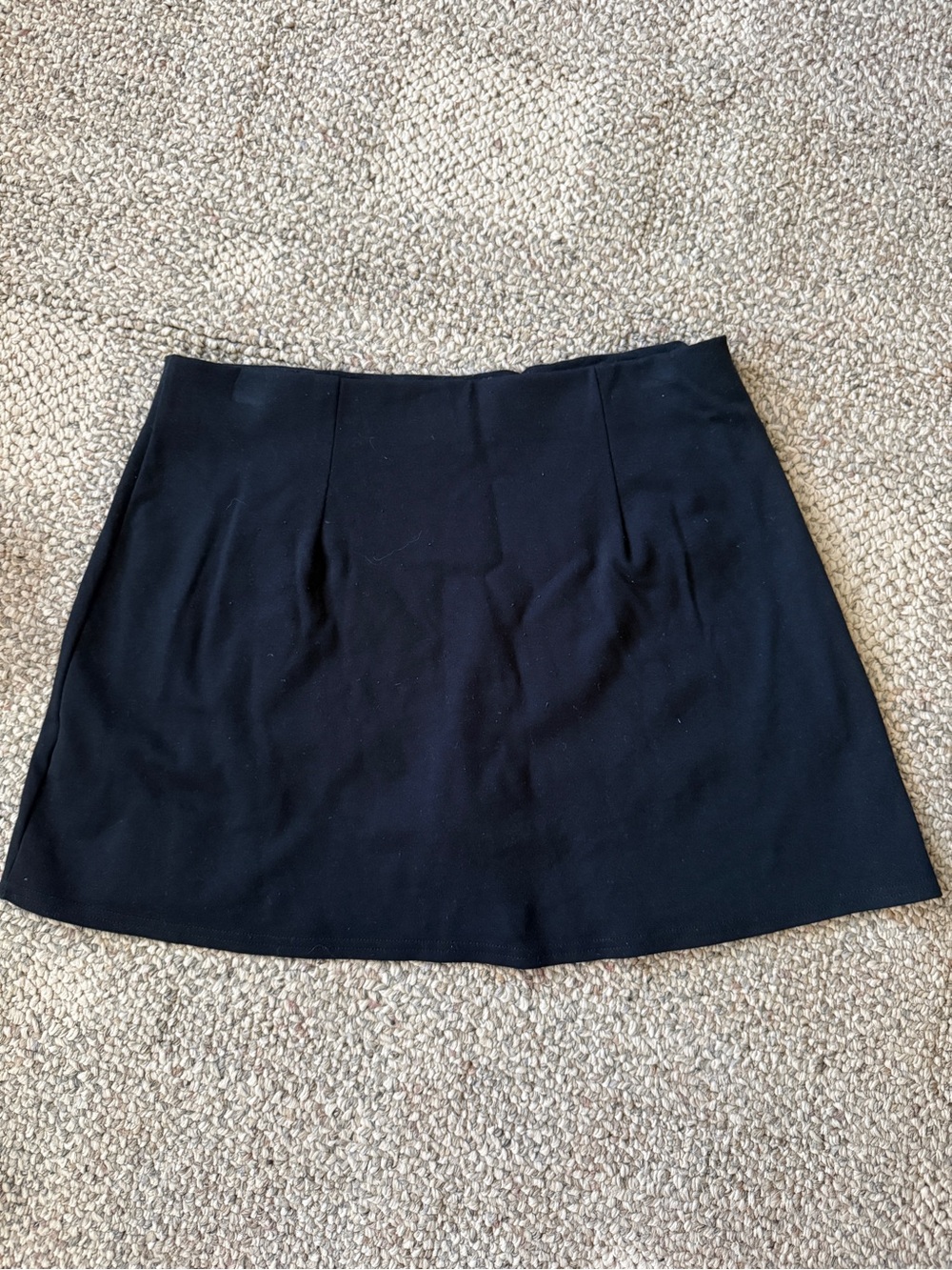 AE American Eagle Black Women’s Micro Skort - Picture 2 of 4